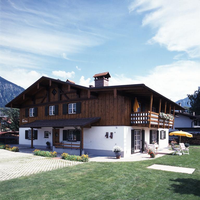 Landhaus Marie-Theres Oberstdorf Bagian luar foto